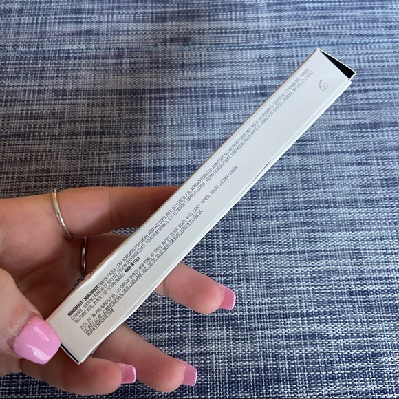 IL MAKIAGE Makeup Il Makiage Black Card Liquid Eyeliner Poshmark